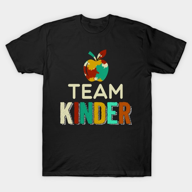 Team Kinder Awesome Teachers Students T shirt T-Shirt by Elliottda